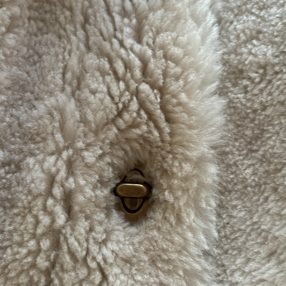 Coach Lamb Shearling (worn once) with leather pocket trim and brass buttons - Picture 5 of 6